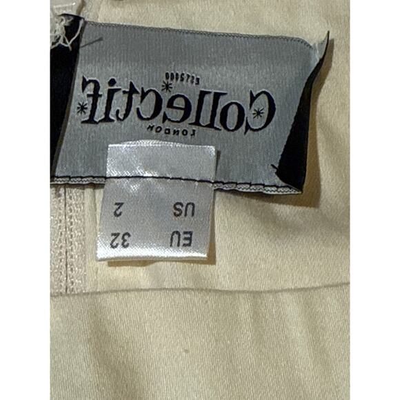 Collectif Unique Vintage 1950’s Ivory & Red Floral Candice Swing Dress US 2 NWOT - Picture 8 of 9